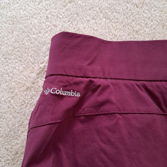 Columbia Skort Women's Small Burgandy Plum Active Skirt With Shorts - Picture 9 of 13